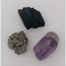 cristais para mudar suas energia/ ametista/ lápis lazuli/ turmalina negra/ pirita