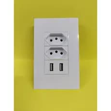 Tomada De Parede Modular Dupla com 2 Entradas Usb 2.1A + 1.0A 5V