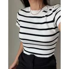 Blusa feminina listrada tendência old money tricot manga curta moda blogueira trico