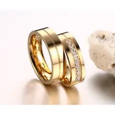 Par Alianças em Aço Banhado Ouro 18k E Zirconia