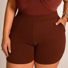 Short feminino plus size crepe de malha premium com bolso e elastano versátil verão 2025 do 44 ao 54