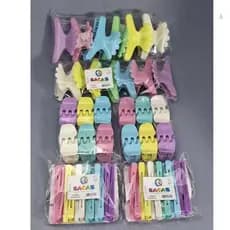Um kit 60 Acessórios Pirânhaa Clipe Bico De Pato Salão De Beleza Grampo De Cabelo Tridente