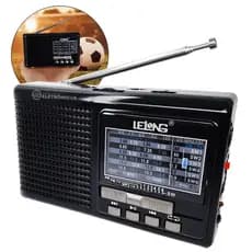 Rádio AM/FM/SW Com MP3 e Entrada Para Fones Lanterna Integrada LE676PR