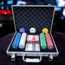Jogo de Poker Texas 200 Fichas Kit Completo Resistente