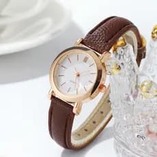 Relógio De Pulso Feminino Quartzo Com Pulseira De Couro Mostrador Pequeno
