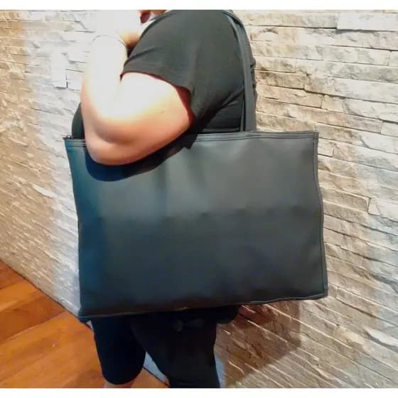 Bolsa Pasta Porta Esmaltes / Maquiagem Manicure Maquiador Domicilio em Couro Ecológico Premium preta p/ até 120 frascos