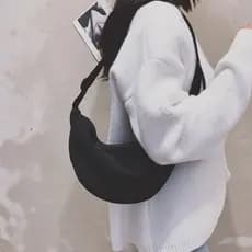 Bolsa Feminina Transversal Média Meia Lua Tecido