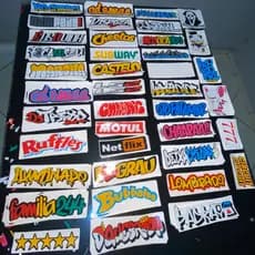 KIT 40 ADESIVOS ORIGINAIS / ADESIVOS DE MOTO, ADESIVOS DE BIKES, CARENAGEM, CAPACETE, BICICLETA, ADESIVO