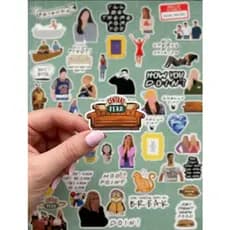 Kit 45 Stickers Friends Impermeáveis | Adesivos Resistentes à Água para Notebook, Garrafa e Celular