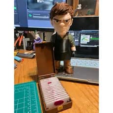 Estatua Dexter