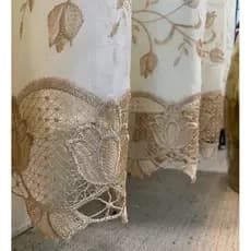 Cortina  em Linho com Renda em Guippir 4,00m(L) x 2,70m(A) e 6 metros de largura