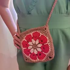 Bolsa Infantil Crochê Flor Africana Artesanal Menina Luxo Mini Bag Tiracolo