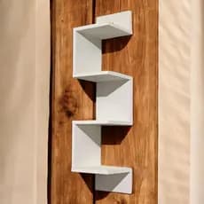 Nicho de Canto Vertical Para Parede Decorativa Prateleira MDF Resistente para Fotos e Decoração