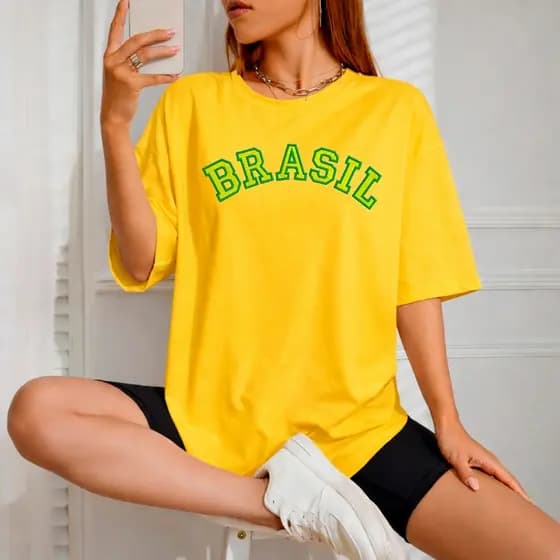 Camiseta Feminina Estampa Cartoon Brasil T-Shirt Streetwear Casual Confortável Algodão Premium