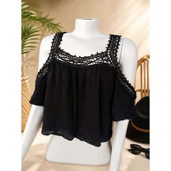 Cropped Preto Viscose Feminino Veste P M Brechó Ombro Caído Reta Renda Soltinho Cigana Desapego Forrado Blusa Verão