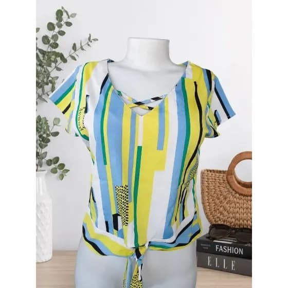 Blusa Feminina Miss Fashion Estampada Amarração Frontal Manga Curta Tamanho P