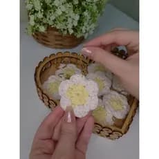 CHAVEIRO MARGARIDA EM CROCHÊ 6 CM 10 UNIDADES