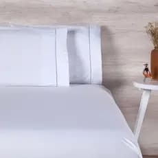 Jogo de Cama Queen 200 Fios com Elástico Detalhe Ponto Palito com Toque Macio e Resistente