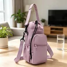 Bolsa Para Garrafa De Água Crossbody Isolada , Porta-Garrafas Mãos Livres Com Alça Leve Academia