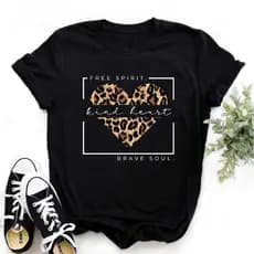 Camiseta Feminina T- Shirt Coração Oncinha
