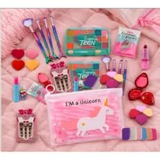 Conjunto de Maquiagem Infantil para Meninas Blogueirinha Necessaire Prova D'agua
