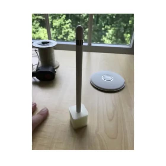 Apple Pencil Stand / Suporte Caneta Apple