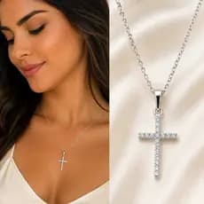 Colar Cruz Feminino com Zircônias Brilhantes Acessório Delicado