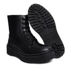 Bota Cano Curto Feminina Botas Femininas Cano Curto Coturno BLogueira,Bota Fosca, solado Costurado Dmazons