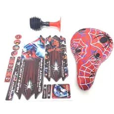 kit Bike infantil Banco Selim Homem aranha Buzina e Adesivo para aro 16 e aro 20