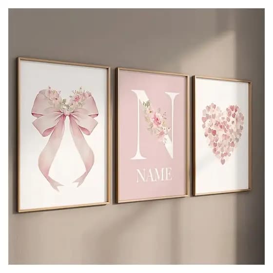 Quadro Decorativo Berçário Floral Rosa, Pôsteres com Nome e Coração de Laço, Personalizado