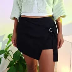 Mini Short Saia Feminino em Brim com Short Embutido e Bolso Secreto Ajustável