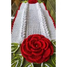 Toque de Luxo na Sua Mesa – Caminho de Mesa Mega Rosa em Crochê Artesanal.