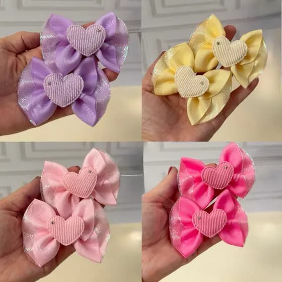Par de Laços Infantil para meninas com Coração e brilho cores candy