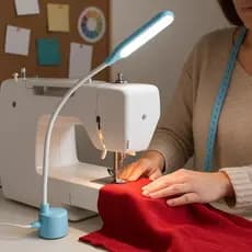 Lâmpada Costura Touch 15 LEDs   LED Branco Super Forte Luz Touch Flexível Para Máquina De Costura Bivolt