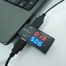 Testador Porta Usb Voltímetro Amperímetro 3 - 5 V 0 - 3 A