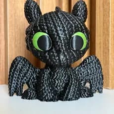 Boneco 3D de Tricô Banguela Fúria da Noite - Como treinar o seu dragão | Dragão Geek Artesanal Decorativo Fofo