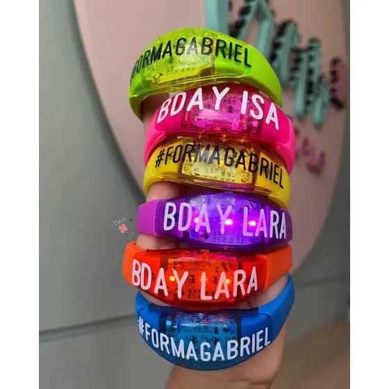 Pulseiras de LED Personalizadas para Festa Acende com Batida da Música