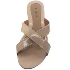 Rasteirinha Confortável Verniz Nude com Velcro Ajustável, Sola Flex Tratorada, 34 ao 45