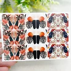 Adesivos de unhas floral com folhas tons escuros Adesivos,películas,unhas,nails art,unhas decoradas,decoração de unha,unha delicada,cartela de unha,Queyti películas para unhas,não é adesivo 3d,não é artesanal