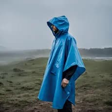 Capa De Chuva Poncho Super Resistente E Reutilizável Unissex - Com Capuz