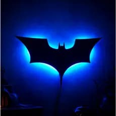 Luminária LED MDF Homem Morcego Super Heroi Bivolt Decorativa Infantil