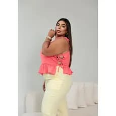 Cropped Duna Anitta Alça Amarrar Lateral Aberta Babado