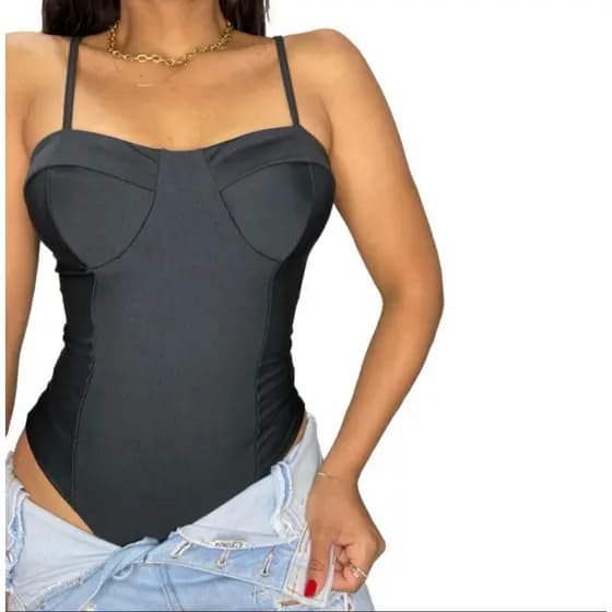 Body Retro Modelo Reto Com Bojo Conforto Estilo Atemporal