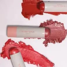 ENVIO RÁPIDO - Blush, Batom e Sombra em Bastão Stick 3 em 1 Miss Lary