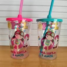 Copo twister Personalizado Pool Party menina 500ml com tampa e canudo - Copo shake - Copo infantil