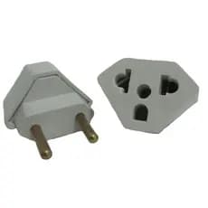 Kit C/5 Unidades Adaptador Tomada Triangular, Tê , Pino tomada - 20 Amperes Microondas/secador etc.