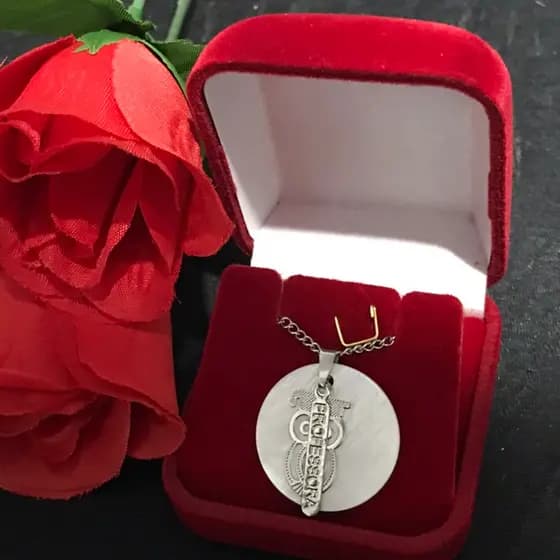 colar de professora aço inox com madre pérola