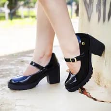 Sapato Boneca Sandália Scarpin Salto Tratorado Tira Peito Do Pé Fivela