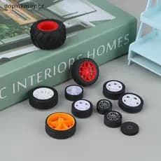 Dopink 10 Pcs PC Roda De Brinquedo Pneus De Aro De Borracha DIY Mini Tecnologia 4WD Coloridos Buraco Diâmetro 2mm 2.5mm