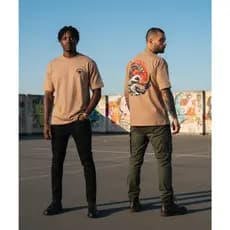 Camiseta Oversized Unissex Streetwear Algodão 30.1 Estampada Academia Conforto Estilo Urbano Moderna